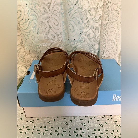 NIB Bestair Strappy Vegan “Leather” Sandals women size 9 Boho Brown Tan - Picture 4 of 9